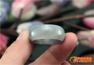 天然正品玉石指环(青花籽玉)新疆和田玉/完美顶级戒指